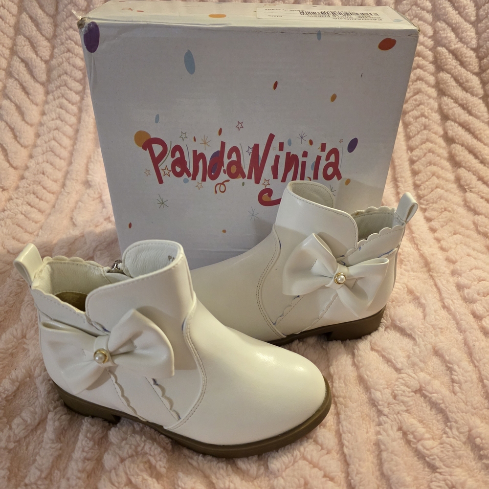 NWT White Bow Ankle Boots for Girls Size 10